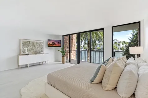 1800 S Ocean Drive Fort Lauderdale FL 33316