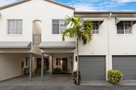 732 SE 2nd Street Pompano Beach FL 33060