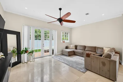 825 SW 12th Street Fort Lauderdale FL 33315