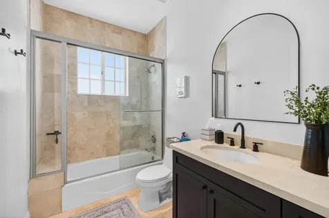 825 SW 12th Street Fort Lauderdale FL 33315