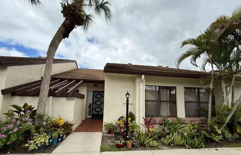 3927 Vine Tree Trail Lake Worth FL 33467