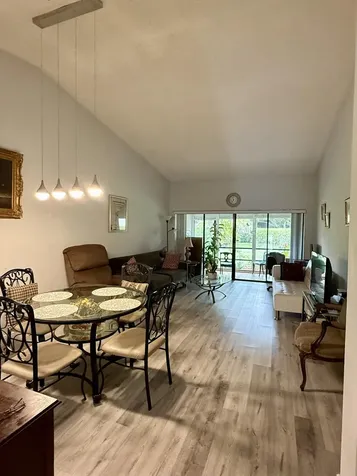 3927 Vine Tree Trail Lake Worth FL 33467