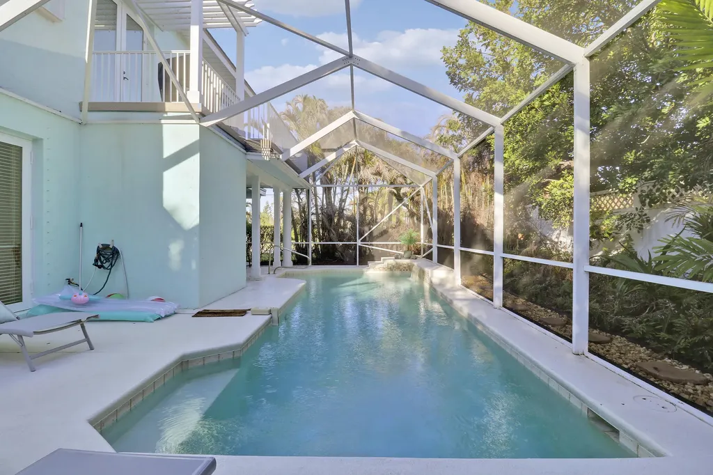 3392 NE Skyline Drive Jensen Beach FL 34957