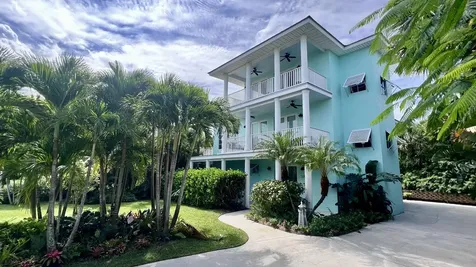 3392 NE Skyline Drive Jensen Beach FL 34957