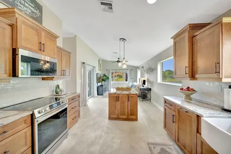 5705 NW 48th Court Coral Springs FL 33067