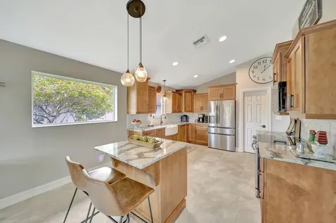 5705 NW 48th Court Coral Springs FL 33067