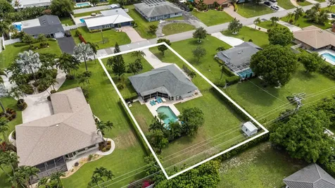 3313 Sherwood Boulevard Delray Beach FL 33445