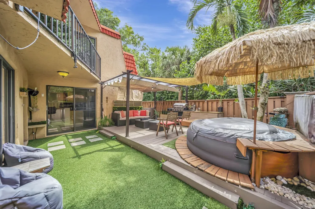 8105 Severn Drive Boca Raton FL 33433
