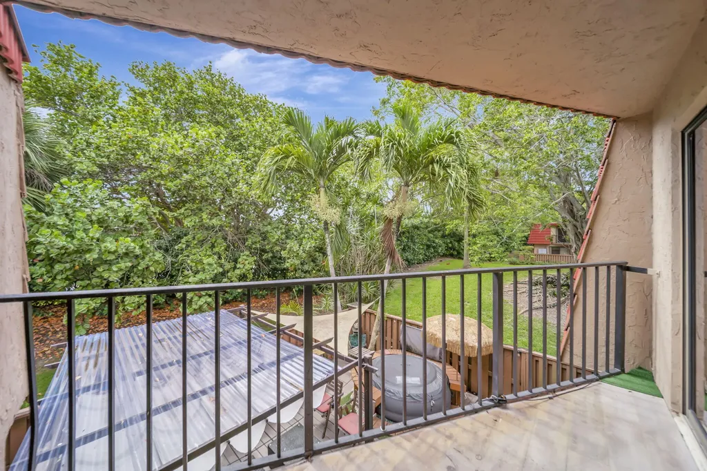 8105 Severn Drive Boca Raton FL 33433