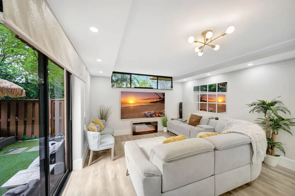 8105 Severn Drive Boca Raton FL 33433