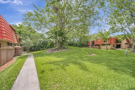 8105 Severn Drive Boca Raton FL 33433