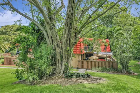 8105 Severn Drive Boca Raton FL 33433
