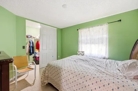 1327 Isleworth Court Royal Palm Beach FL 33411