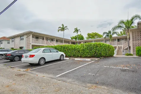 2701 NE 1st Street Pompano Beach FL 33062