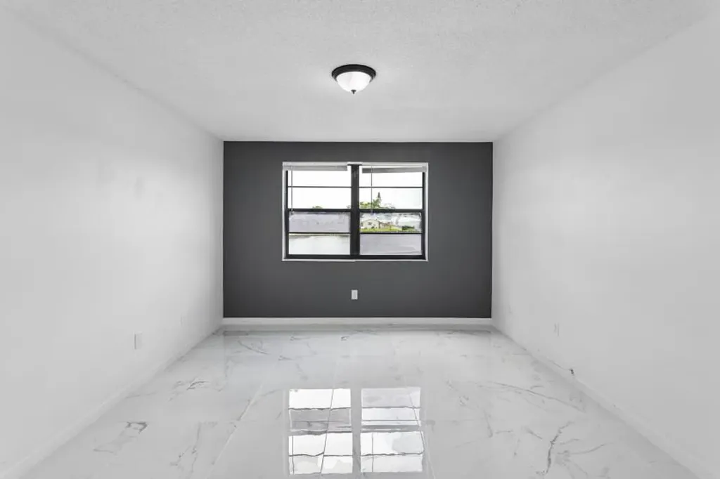 9740 W Mcnab Road Tamarac FL 33321