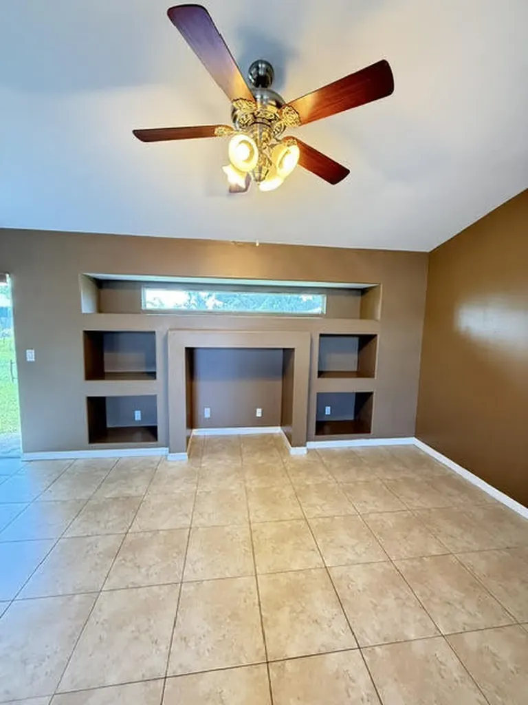 1319 SW Granville Avenue Port St Lucie FL 34953