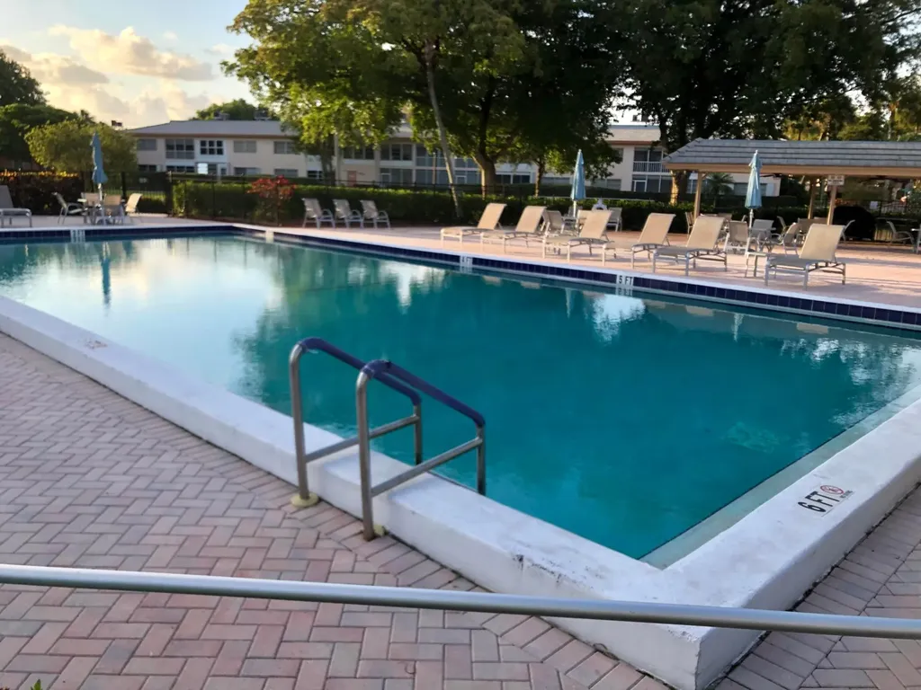 2613 Nassau Bend Coconut Creek FL 33066