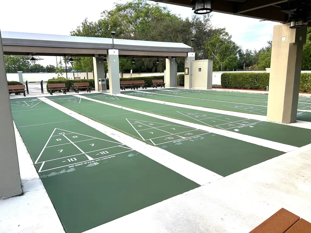 2613 Nassau Bend Coconut Creek FL 33066