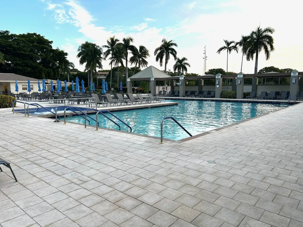 2613 Nassau Bend Coconut Creek FL 33066