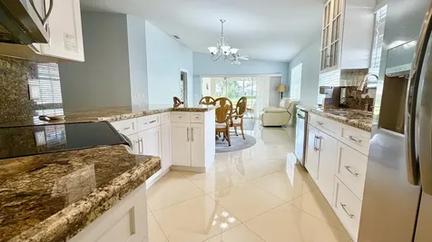 7735 Pine Island Way West Palm Beach FL 33411