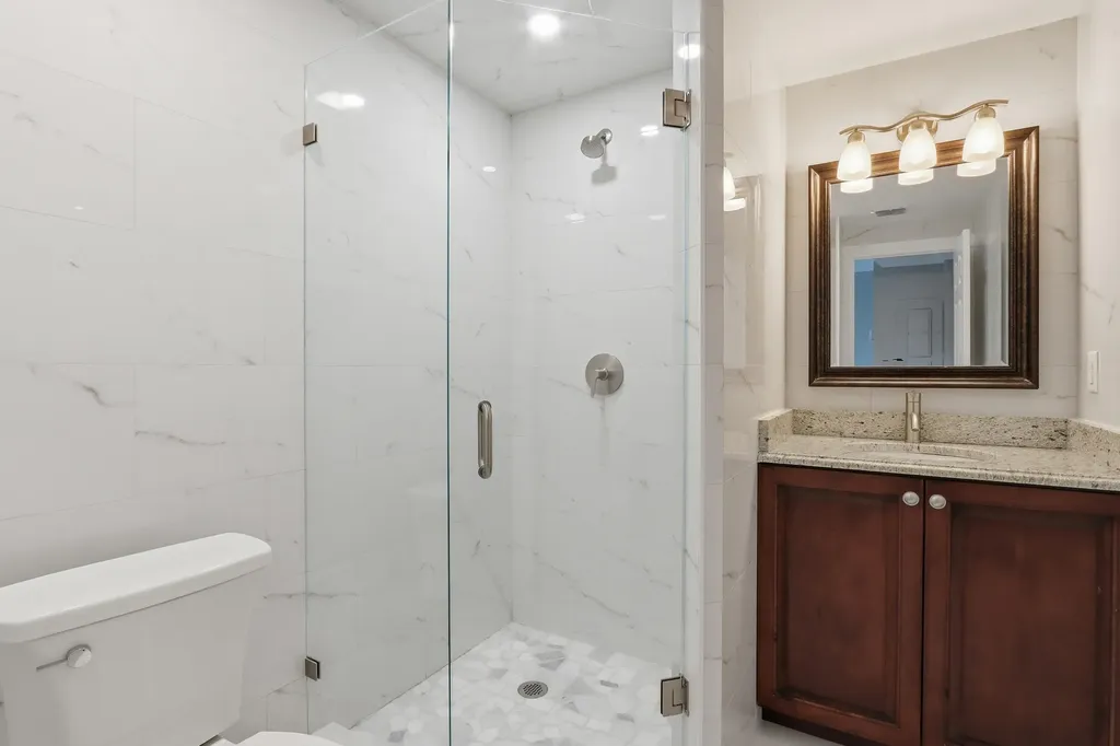 220 Lake Drive Palm Beach Shores FL 33404