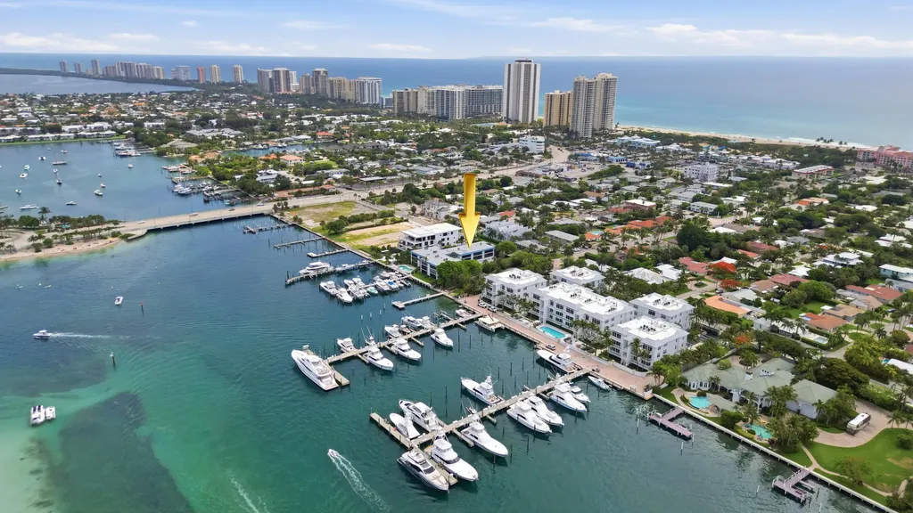 220 Lake Drive Palm Beach Shores FL 33404