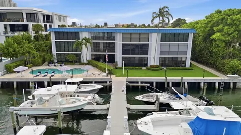 220 Lake Drive Palm Beach Shores FL 33404