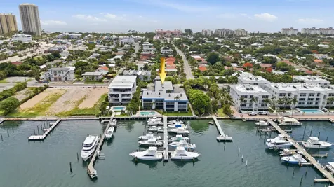 220 Lake Drive Palm Beach Shores FL 33404