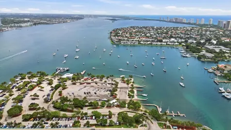 220 Lake Drive Palm Beach Shores FL 33404