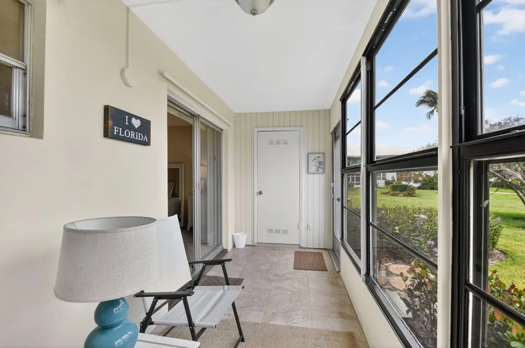 5520 N Ocean Boulevard N Ocean Ridge FL 33435