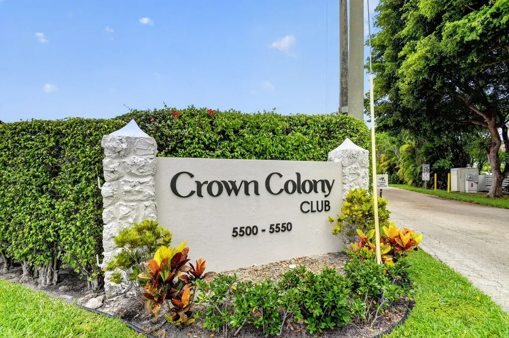 5520 N Ocean Boulevard N Ocean Ridge FL 33435