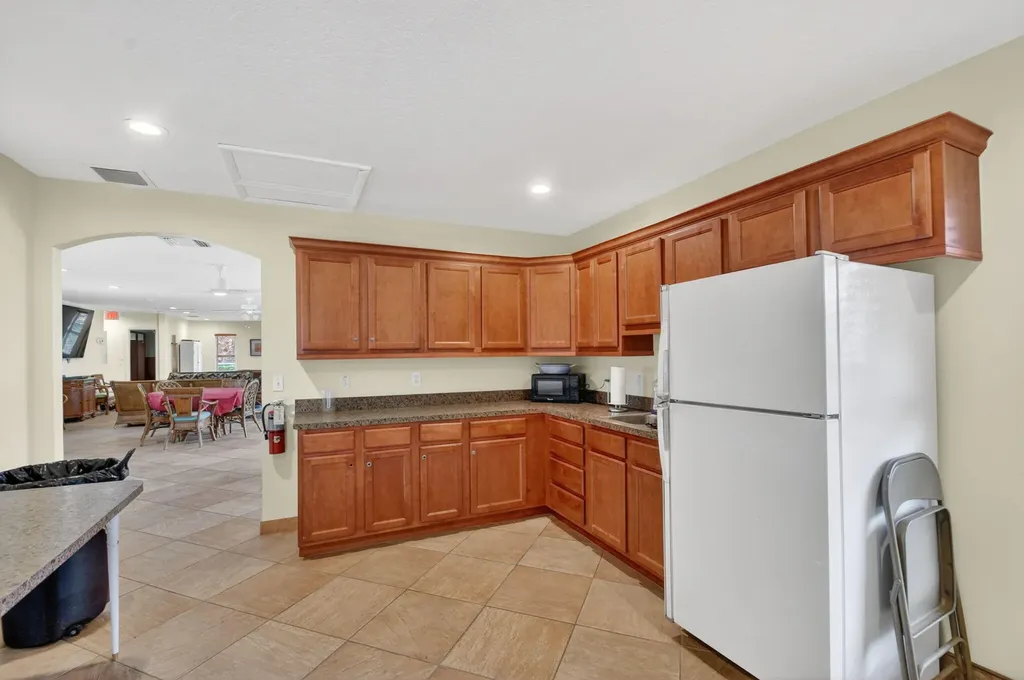 5520 N Ocean Boulevard N Ocean Ridge FL 33435
