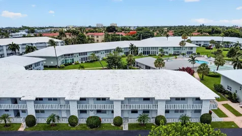 5520 N Ocean Boulevard N Ocean Ridge FL 33435