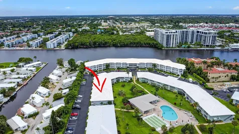 5520 N Ocean Boulevard N Ocean Ridge FL 33435