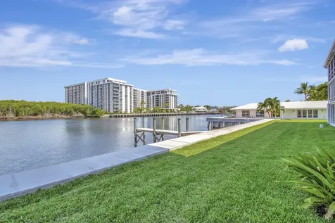 5520 N Ocean Boulevard N Ocean Ridge FL 33435