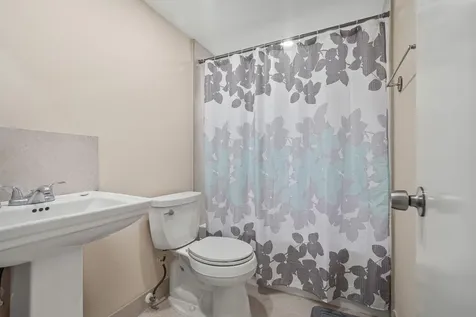 168 Farnham Deerfield Beach FL 33442