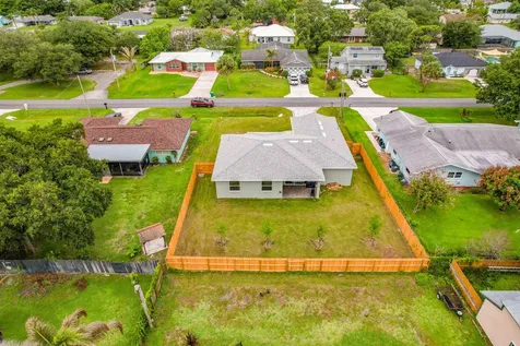 6006 Cassia Drive Fort Pierce FL 34982