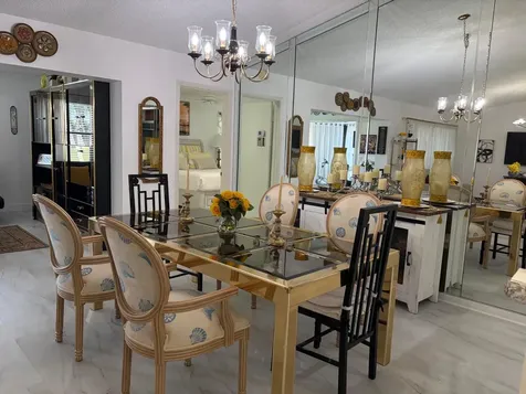 6285 Tall Cypress Circle Greenacres FL 33463