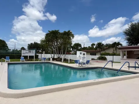 6285 Tall Cypress Circle Greenacres FL 33463