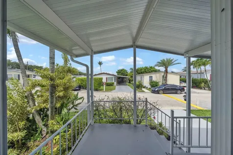 59 Plantation Boulevard Lake Worth FL 33467