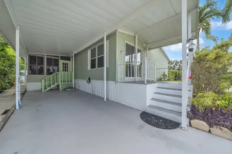 59 Plantation Boulevard Lake Worth FL 33467