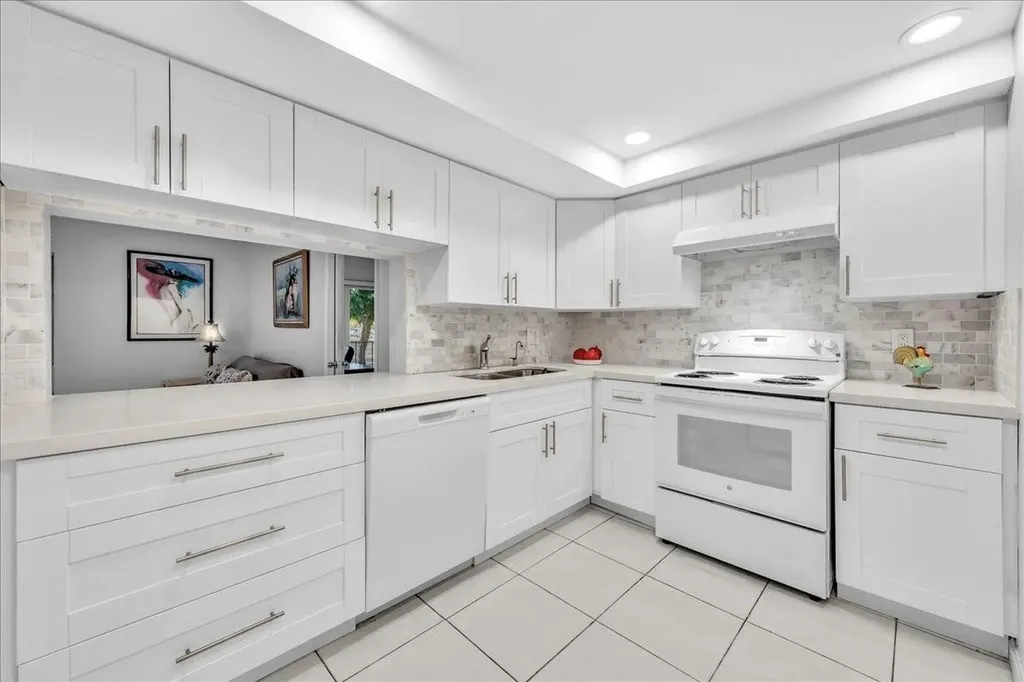 3909 N Ocean Boulevard Fort Lauderdale FL 33308