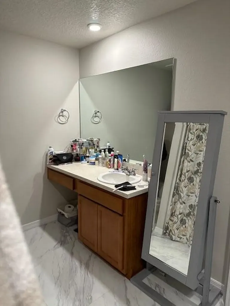 574 NW Archer Avenue Port St Lucie FL 34983