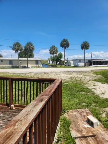 2763 C R 721 Moore Haven FL 33471