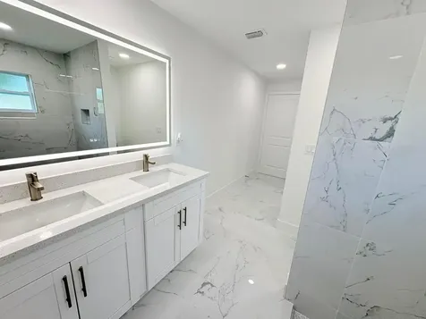 3310 NW 22nd Avenue Okeechobee FL 34972