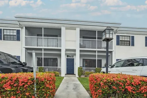 160 Cypress Club Drive Pompano Beach FL 33060