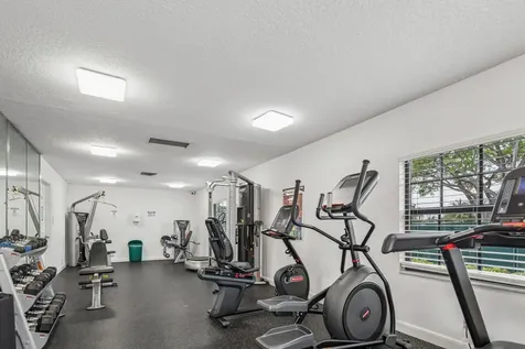 160 Cypress Club Drive Pompano Beach FL 33060