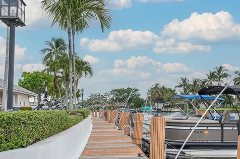 160 Cypress Club Drive Pompano Beach FL 33060