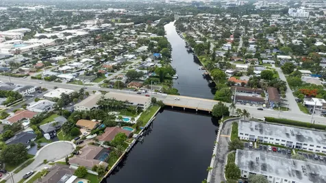 160 Cypress Club Drive Pompano Beach FL 33060