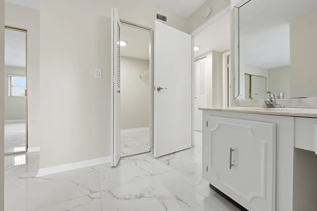3000 Riverside Drive Coral Springs FL 33065